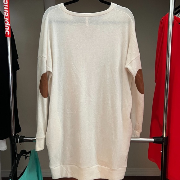 Bellamie Sweater - Picture 2 of 3